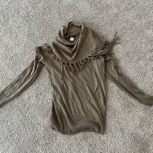 Venus sweater cowl neck with tassels size small gently used